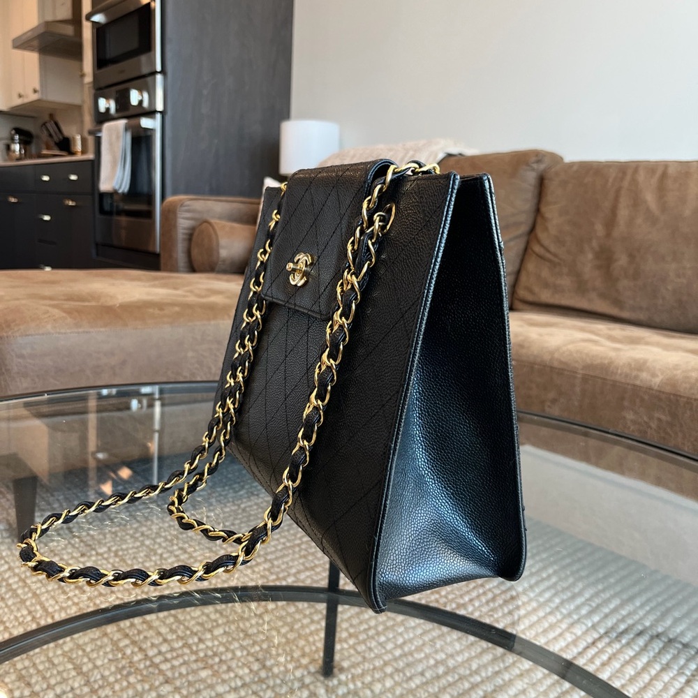 Chanel Black Caviar Shopping Tote - Picture 4 of 16